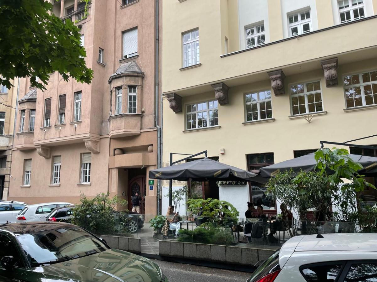 M&D Zagreb City Center Quiet Suites Exterior foto